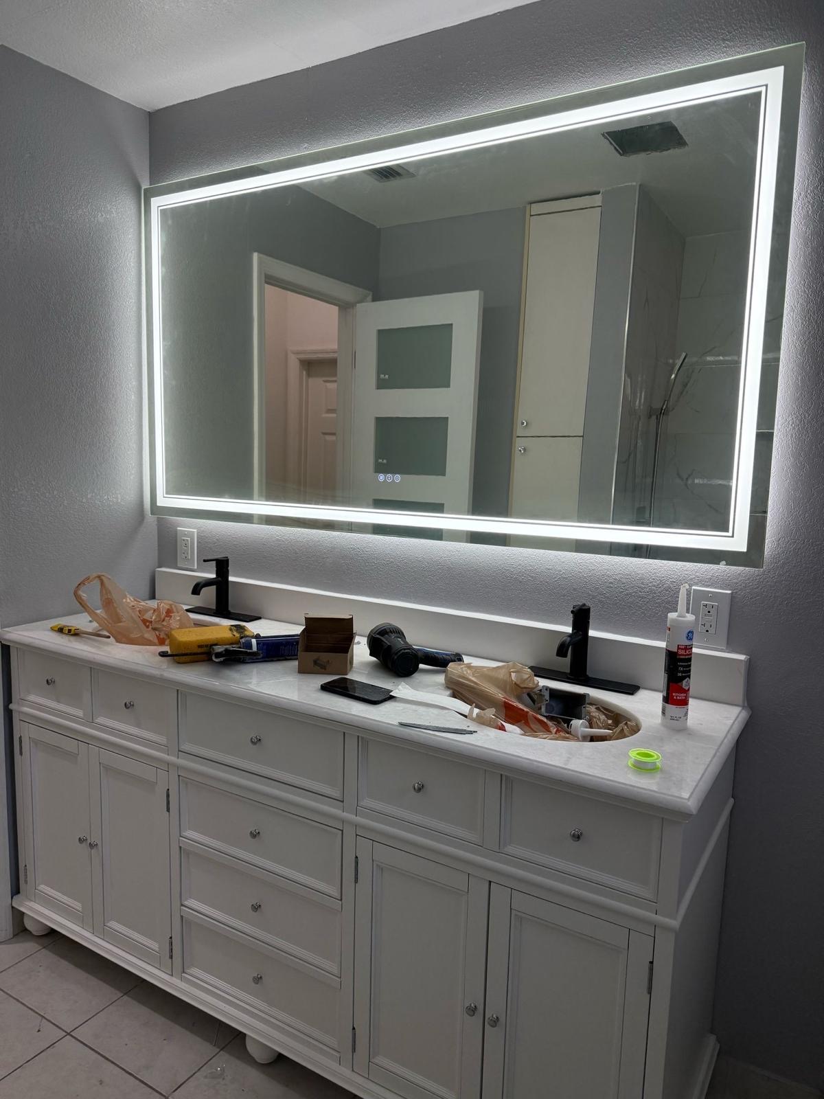 Bathroom vanity lighting and mirror wiring